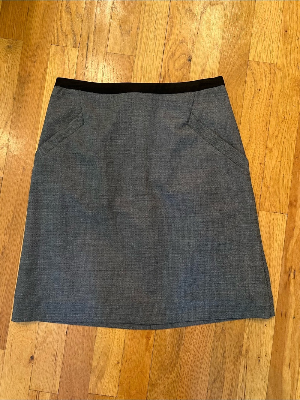 H&M Gray A-Line Skirt with Black Waistband